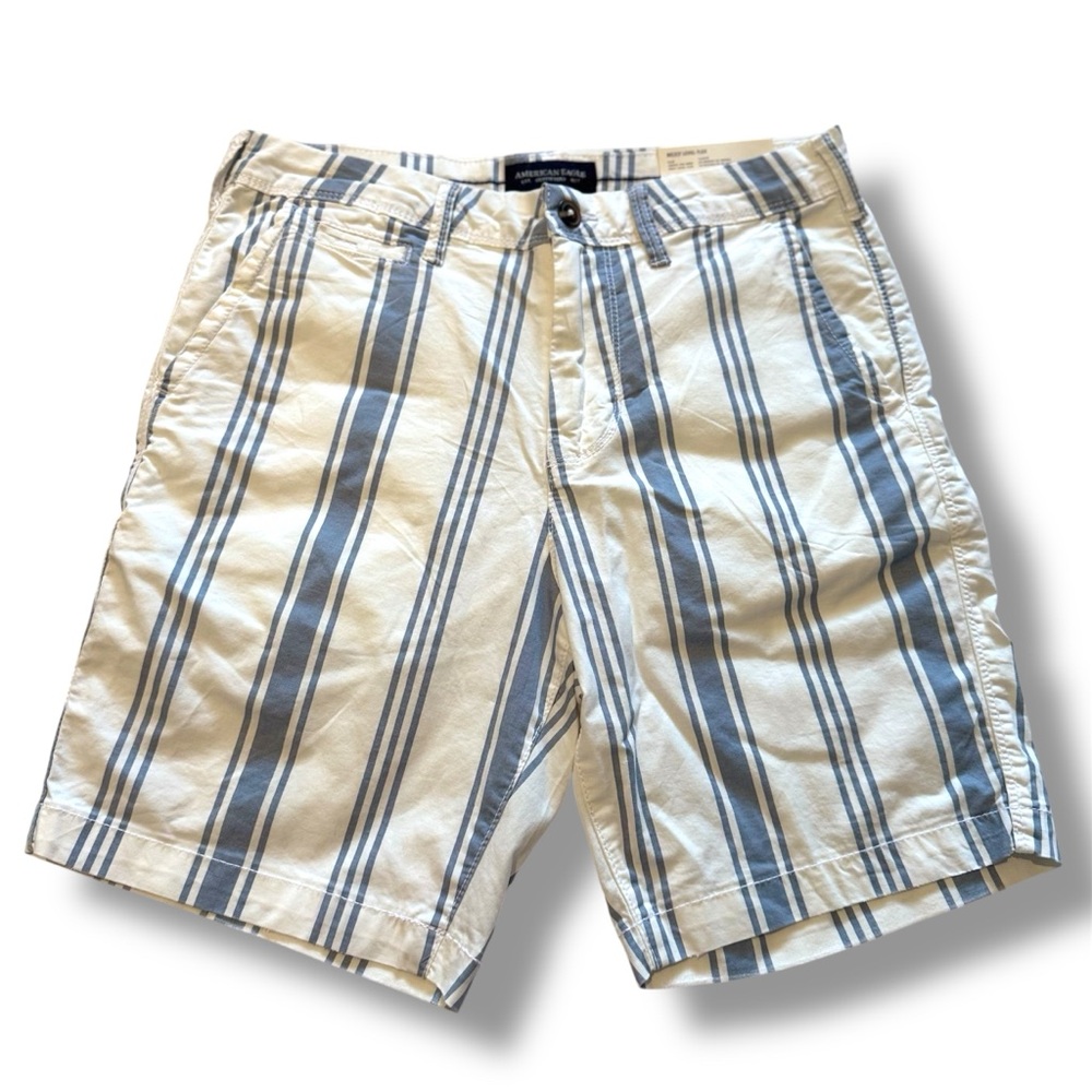 NWT American Eagle Size 30 Men Flex Slim Just Above the Knee Shorts Blue Stripe